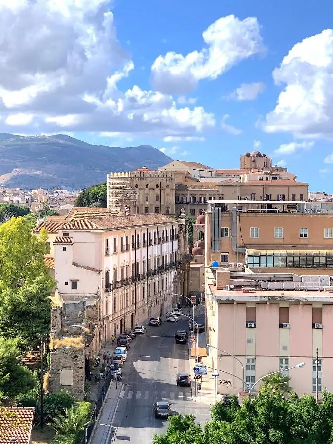 Apartment Sostegno D'Amore Palermo Italien
